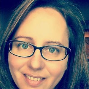 Meet your Posher, Jeannette